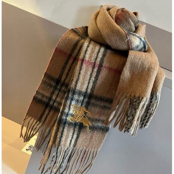 Women's Burberry Classic War Horse Scarf 28*150 - Picture 1 of 4